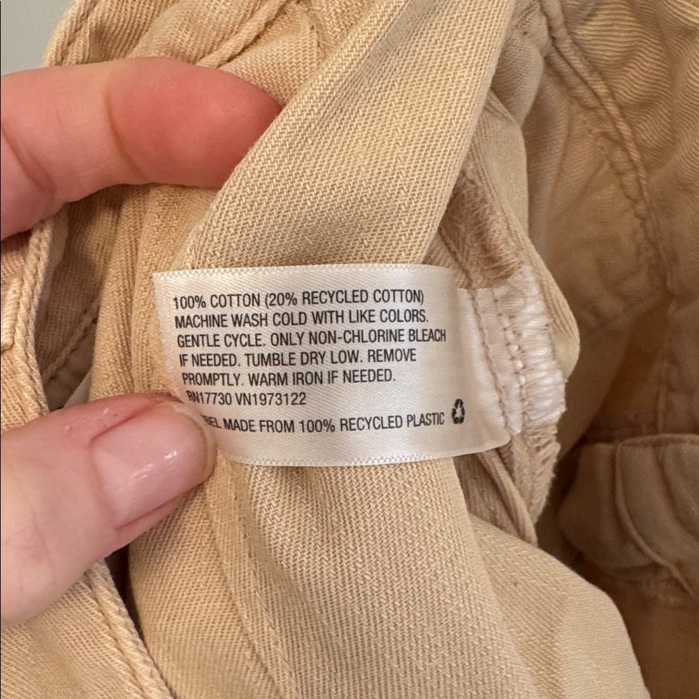 Universal Thread // High Waist Beige Shorts - Picture 4 of 4